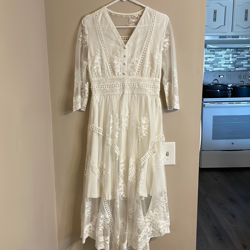 White lace dress